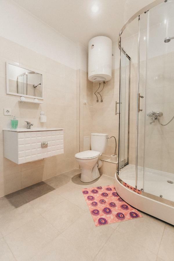 Chelsea Apartments Рига Екстериор снимка